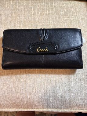 Coach Black Leather Flap Wallet with Gold Logo